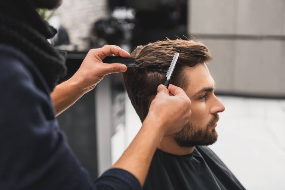 Coupe homme près de Rochemaure